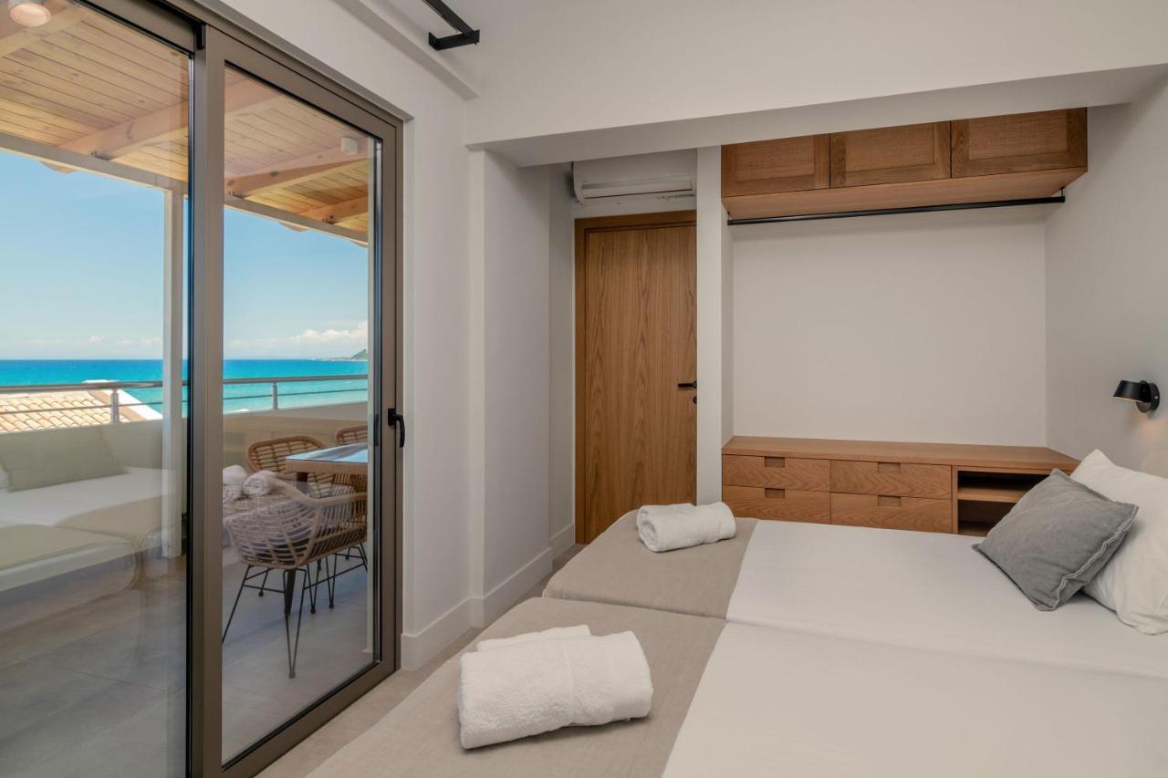 Paradise Elegant Apartments - Perfect Escape On The Beach アリケス エクステリア 写真
